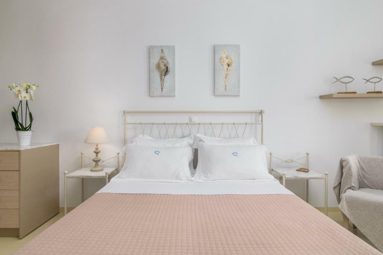 Heavenly Milos Suites Agia Kiriaki Beach  Exteriör bild